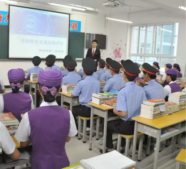 高铁学校有哪些：助推劳动教育，职业院校有优势