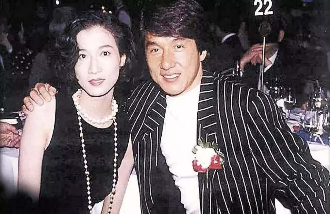 用情专一英年早婚，这5位年轻男演员，甩那些卖单身人设的几条街