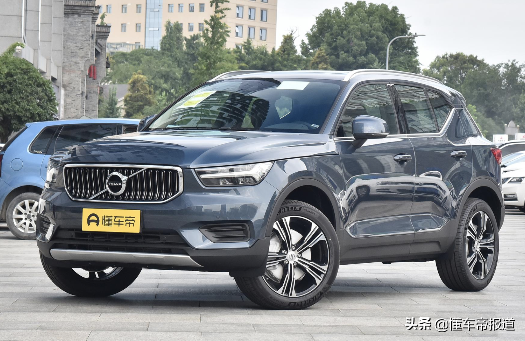 新车 | 雷克萨斯新款UX发布，配置调整，选它还是奥迪Q3？