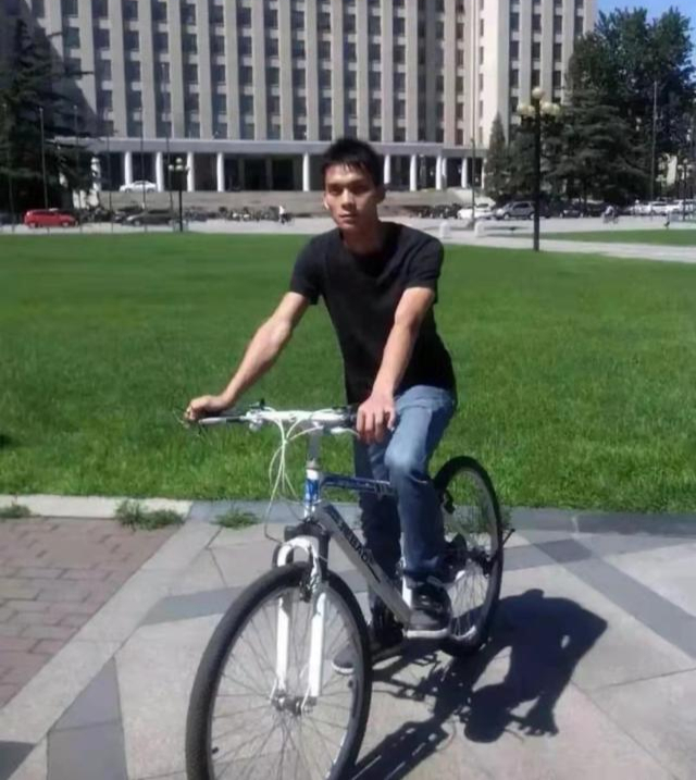 广西考生唐尚珺，今年第13次高考，考了多少分？被哪所大学录取了