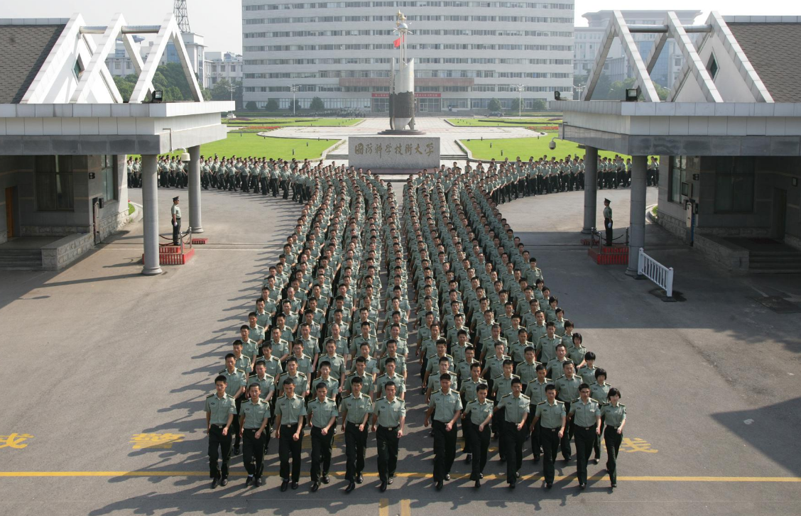 2021年军校分数线上涨，国防科技大学没招满人，603分考生可捡漏