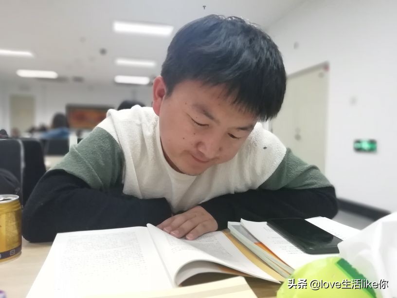 那些让人陷入思考的句子