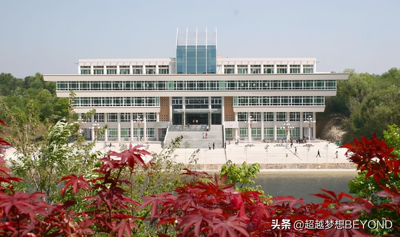 信阳师范学院2020年河南省本科专业录取分数统计