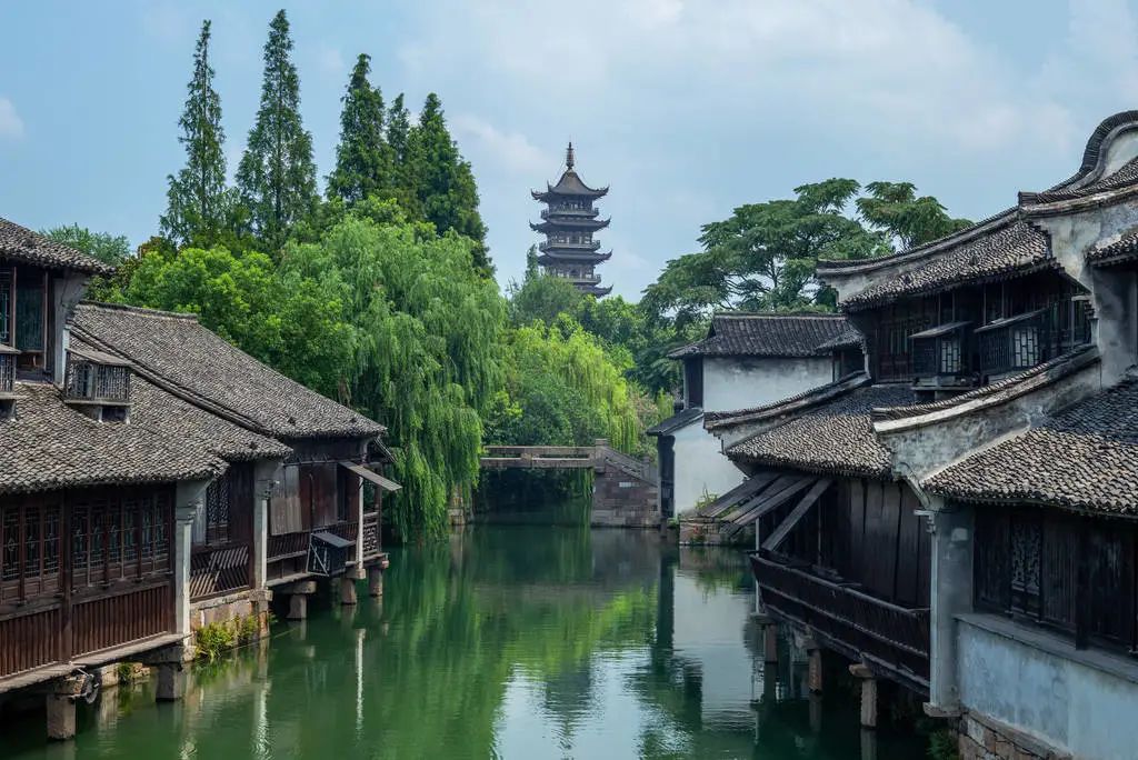 浙江九大经典旅游景点(浙江里面的旅游景点) 