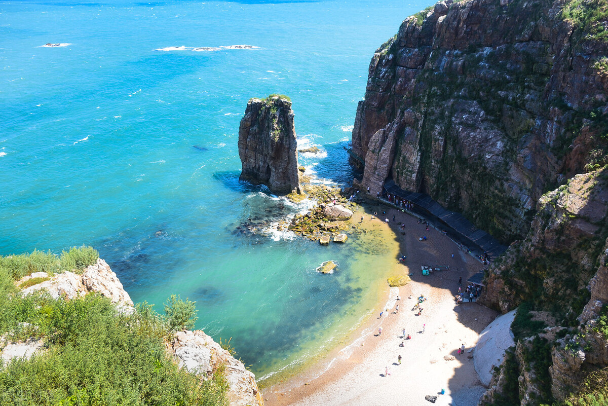 上海鸥众多,当地人把海鸥称之为"海猫子",所以海驴岛又被叫做"海猫岛"