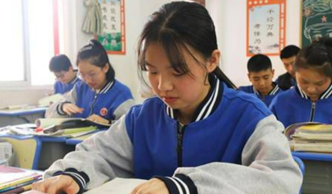 同样是专科，单招进VS高考进差距不是一星半点，希望你没选错