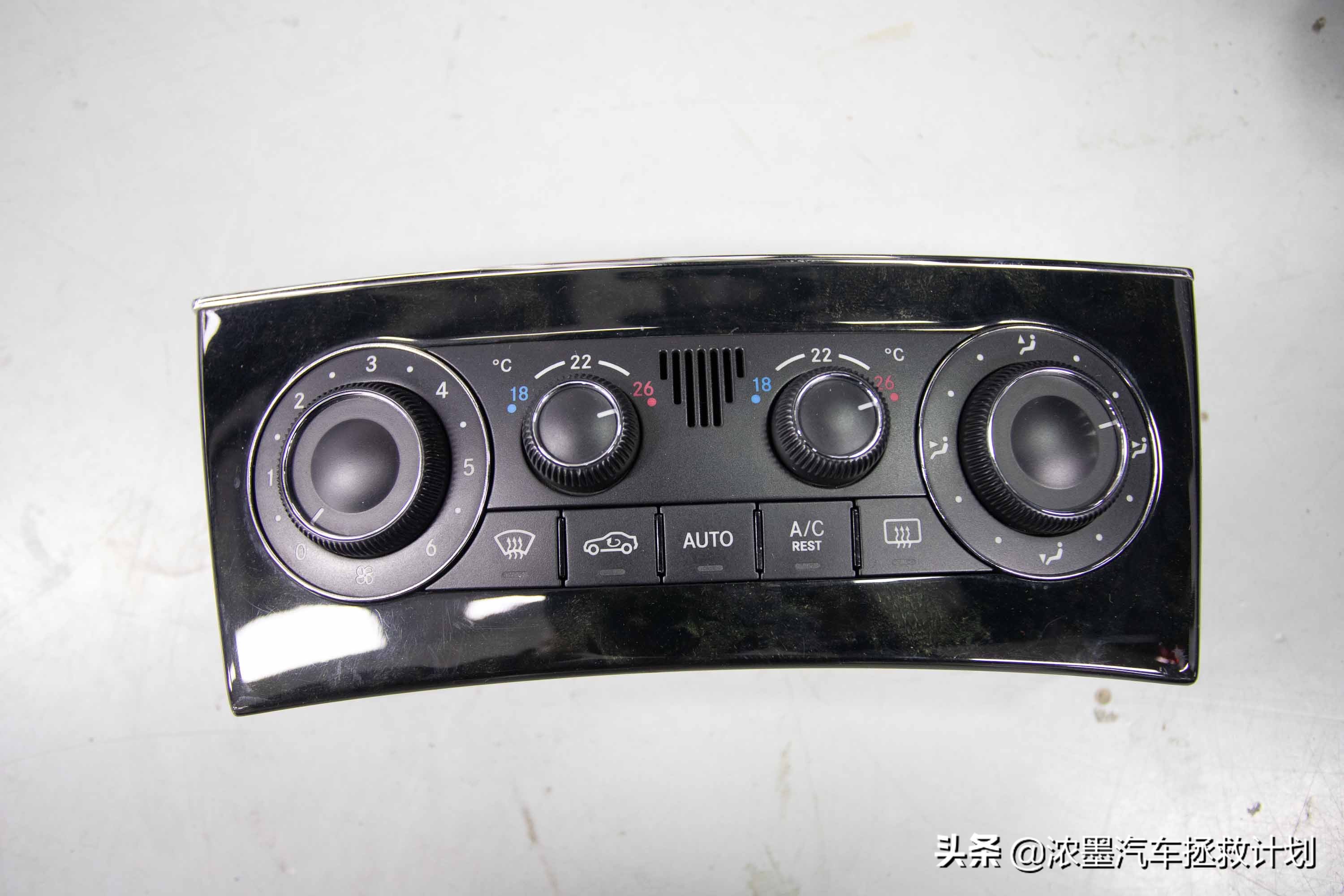 「两极反转」2009款奔驰G55内饰全面换装升级，结尾有惊喜