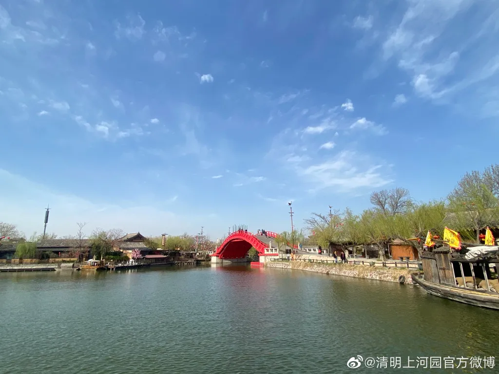 常年被黑被吐槽,实际是个唐风国潮不输西安的宝藏旅行地
