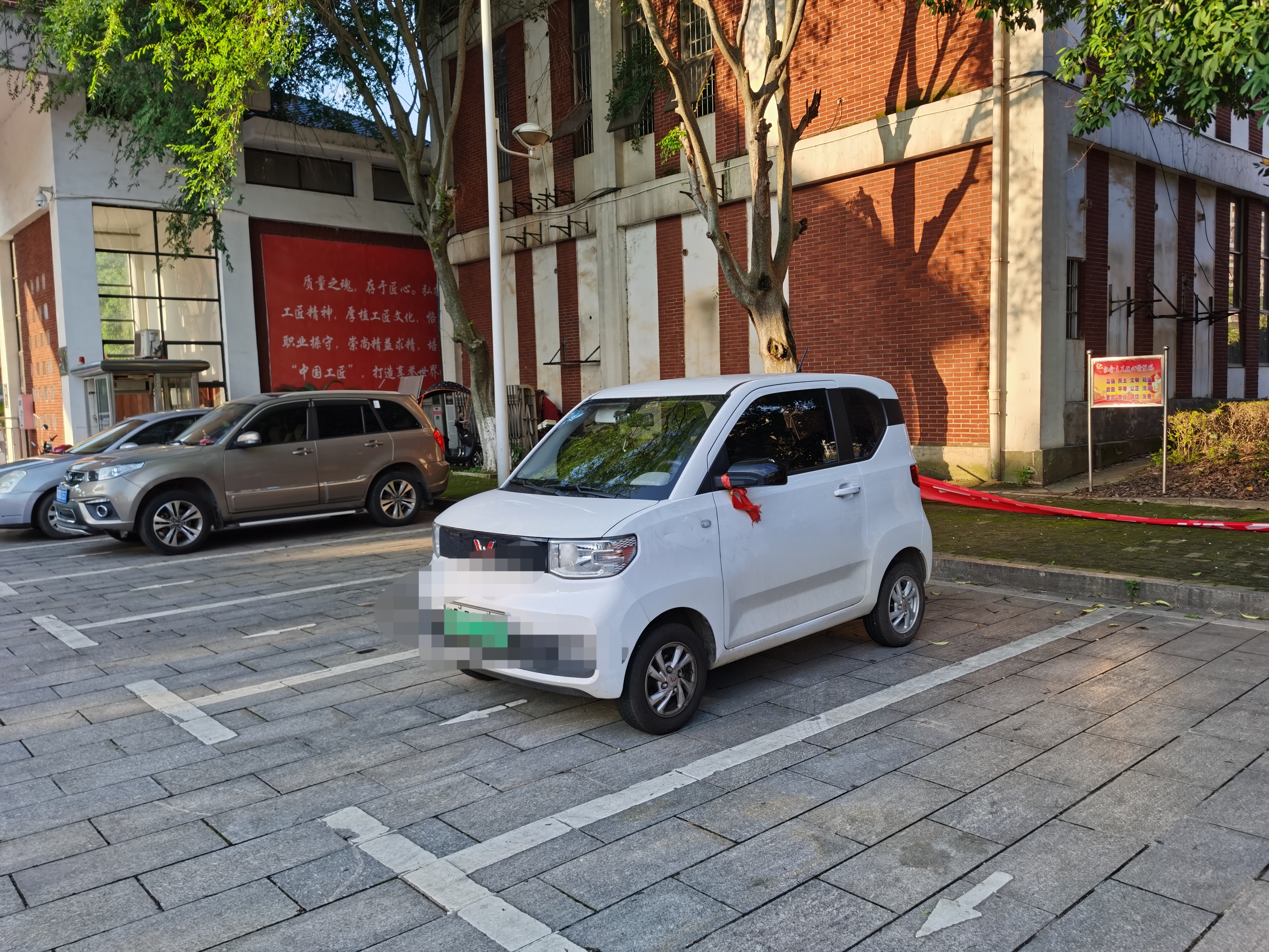 便宜又小巧,售价不到5万元,3款适合接娃买菜的微型电动汽车推荐