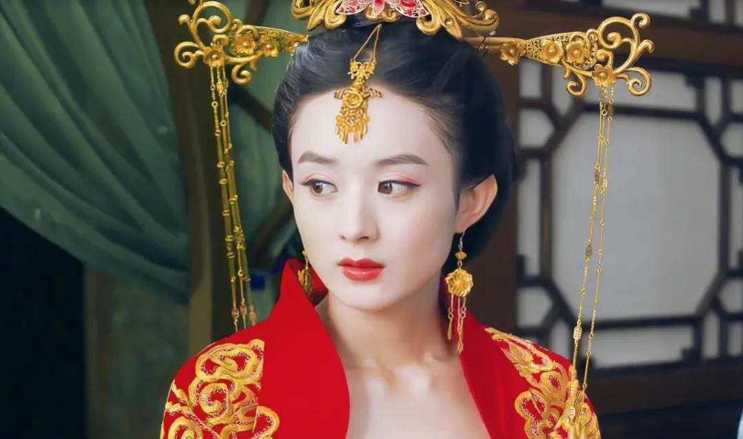 赵丽颖的红嫁衣,你喜欢哪一套?