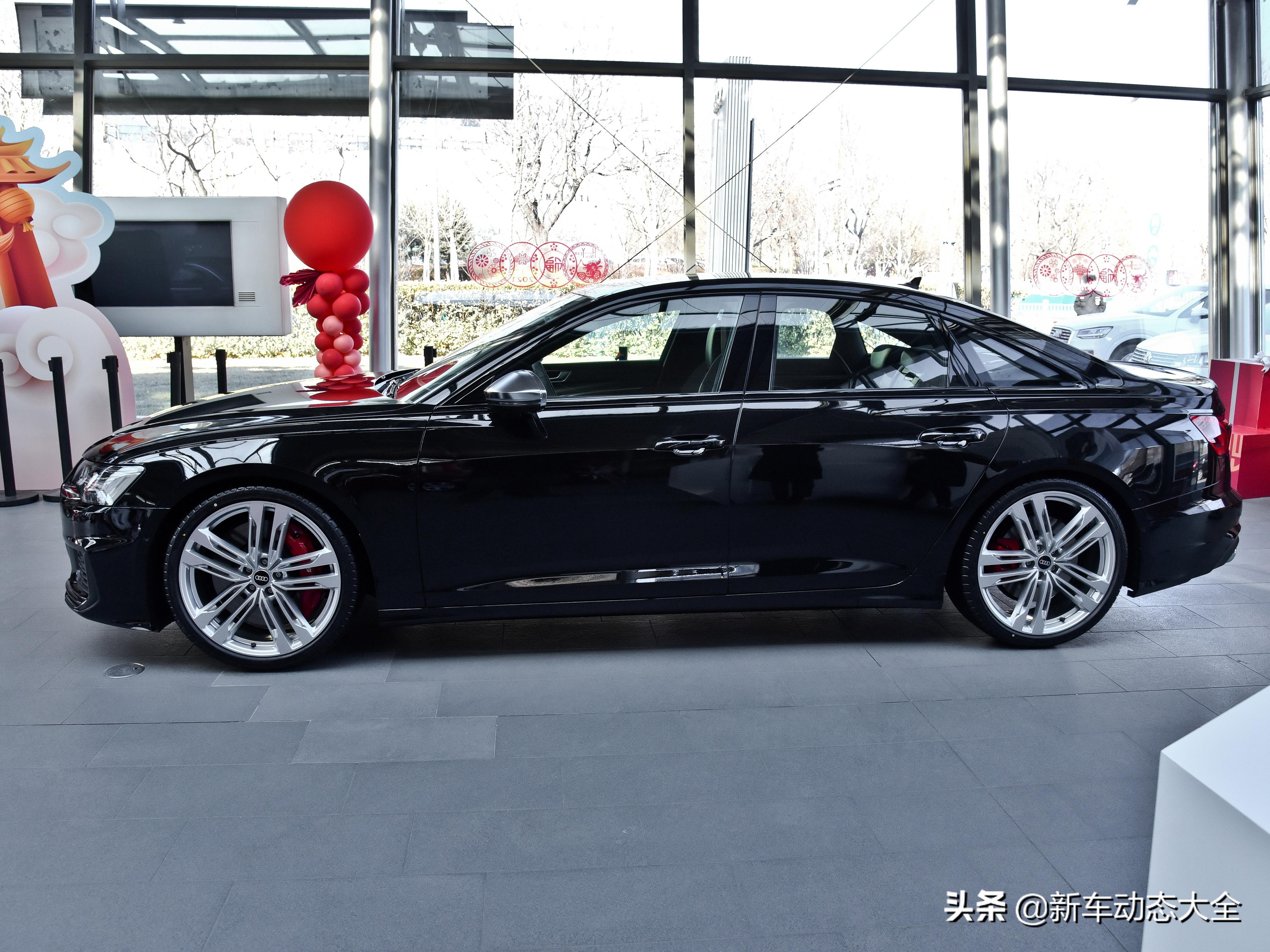 V6双涡轮，机械四驱，大空间性能好的进口豪华轿车，带你看奥迪S6