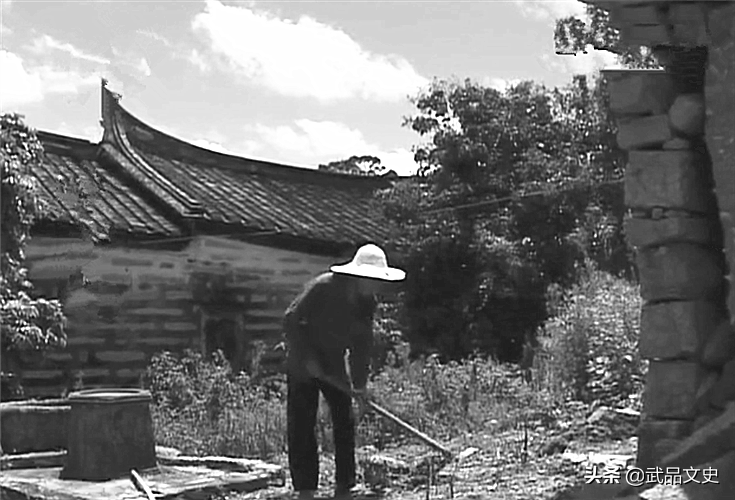 战国“虎符”三次鉴定均为赝品，被专家50元收走，后来价值过亿