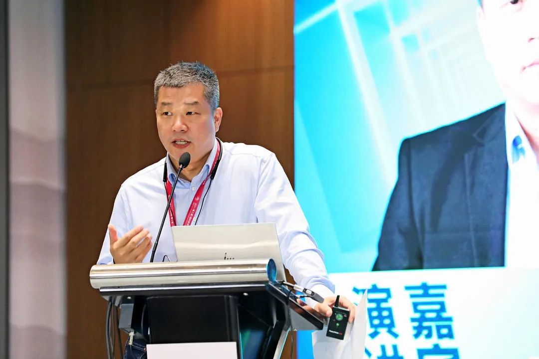 猪价重回7元时代，行业面临四大风险！智慧养猪大势所趋