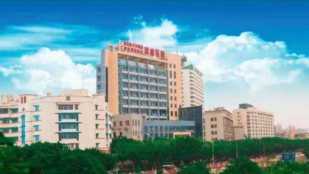 [广西] 广西医科大学附属肿瘤医院，招聘医师、医技、护士、行政