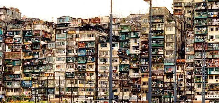 日照为0、楼间距为0，人口密度第一，这个占地70亩的项目强拆后被无数人怀念