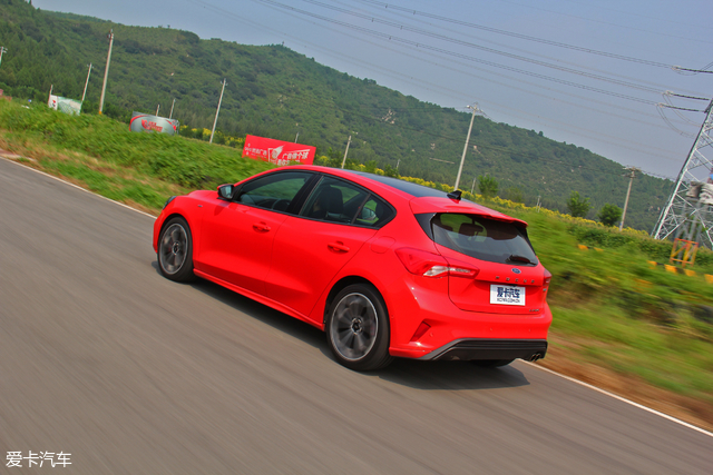新一代福特福克斯上市 售10.88万元起
