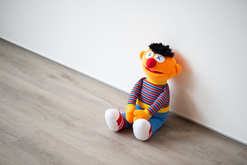 近赏 UNIQLO x KAWS x《芝麻街》第二波联名系列