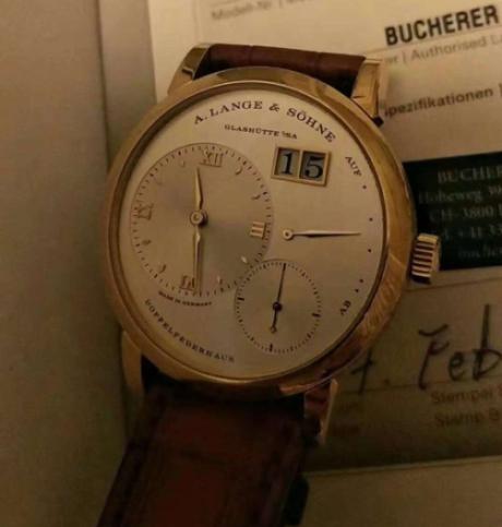 价值21万元的朗格手表被“精时恒达”修坏了