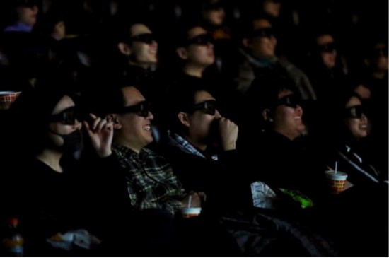 《蜘蛛侠：平行宇宙》拯救世界 万达观影节破次元