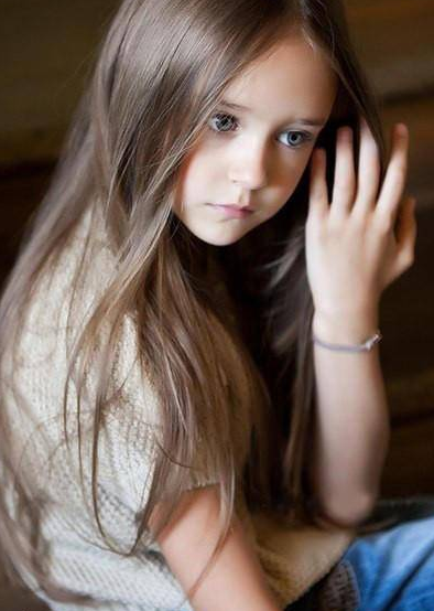 盘点全球还没长大就美翻世界的十个小女孩,俄罗斯占了五个