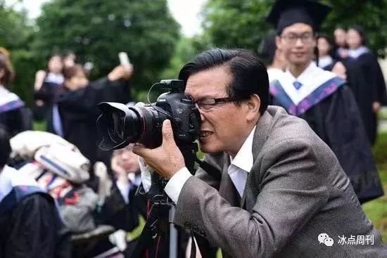 湖北最“富有”的老师！200万张学生照，羡煞网友