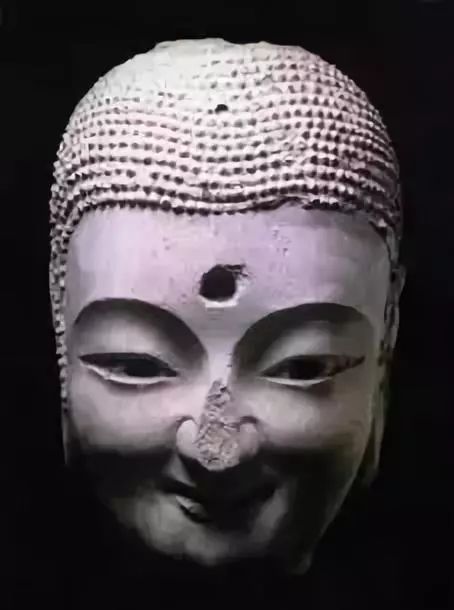 佛菩萨为何微笑？中国佛像最美微笑大揭秘