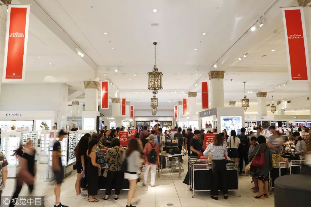 “伪精致”，正在掏空中国年轻人