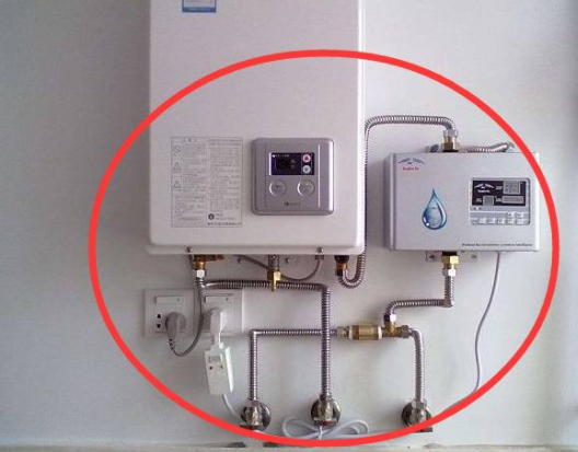 老公在热水器上装了回水管,打开立马出热水,太舒服了!