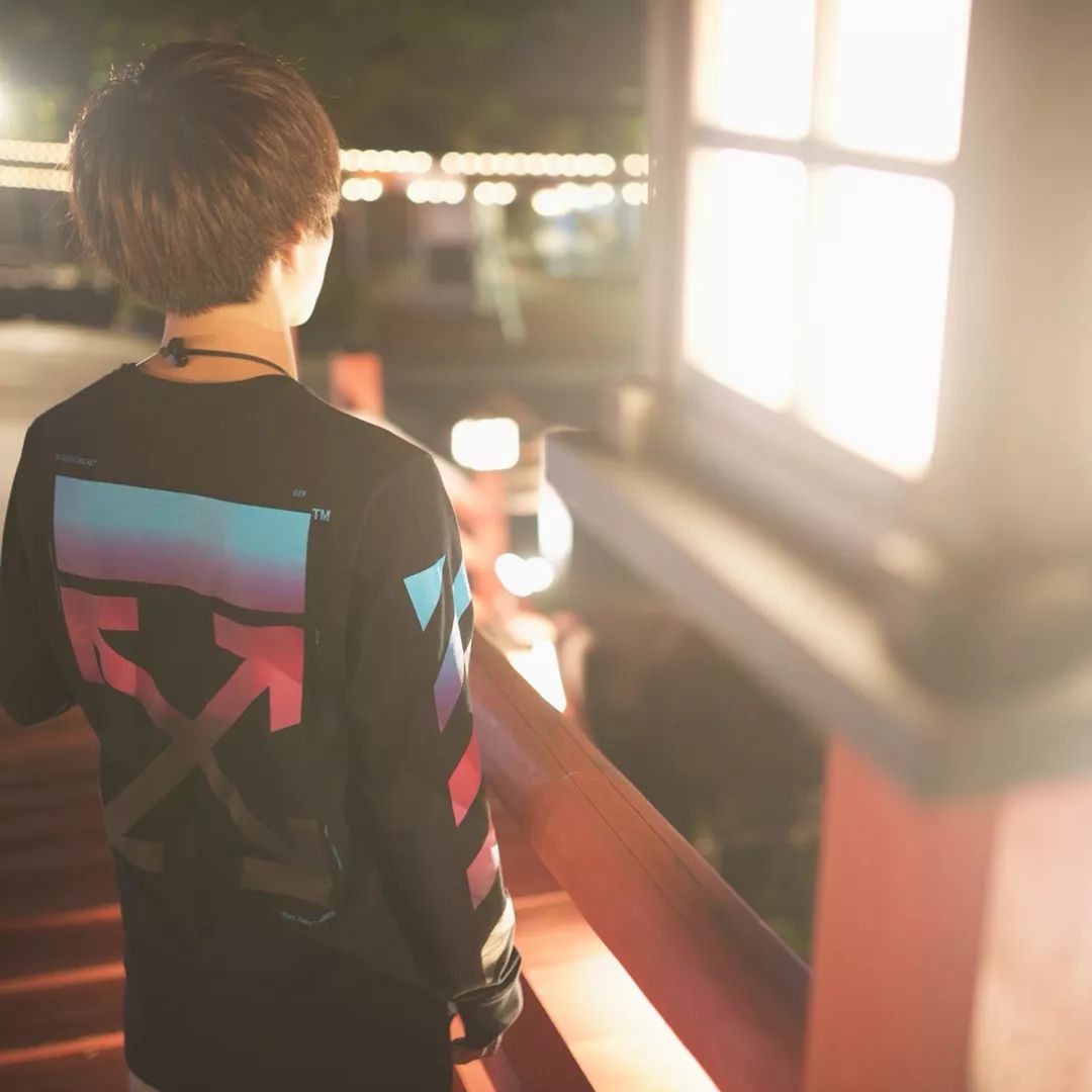 OFF-WHITE ™ 也能五折入手？错过这次又要再等一年！（内含福利）