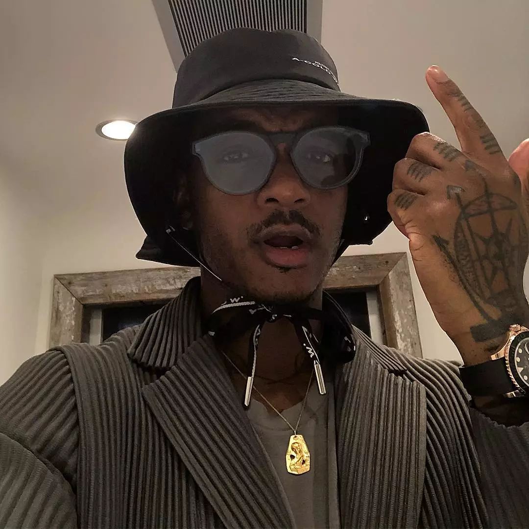 OFF-WHITE ™ 也能五折入手？错过这次又要再等一年！（内含福利）