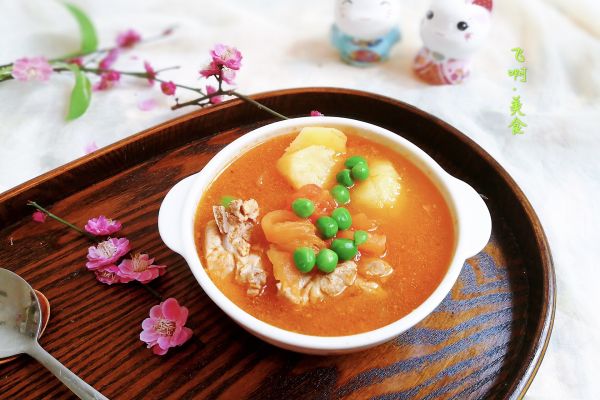西红柿土豆排骨汤的做法(鲜美家常汤菜烹饪全解析)