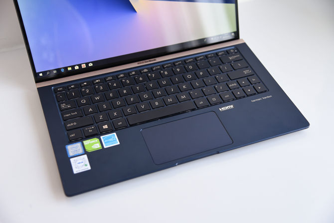 比A4纸还要小的13.3寸轻薄本 华硕灵耀Deluxe 13评测