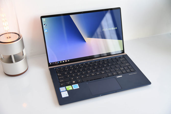 比A4纸还要小的13.3寸轻薄本 华硕灵耀Deluxe 13评测