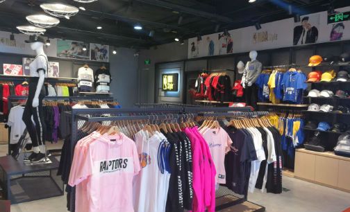 南京哪些商场有nba(NBA旗舰店首进中国 北京银泰in88借潮牌重新定位)