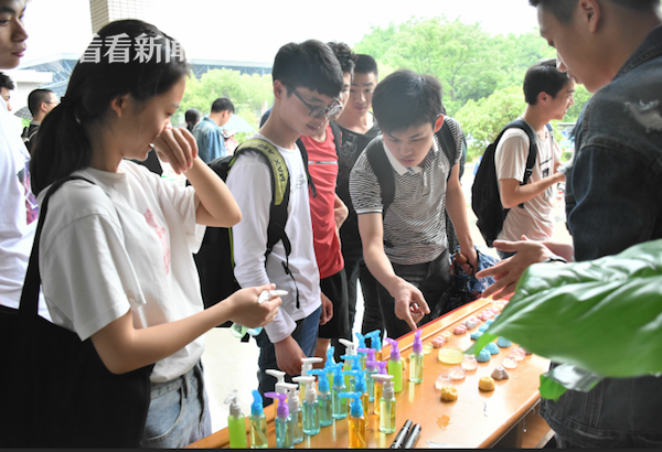 食堂废油做香皂,