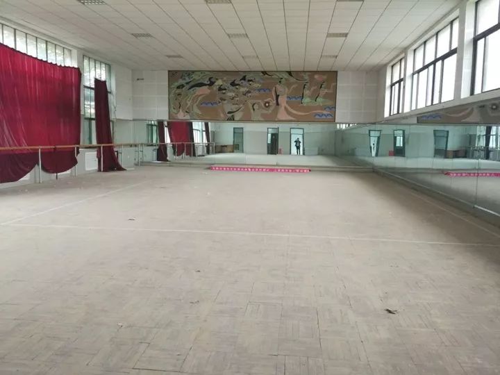 关键词：枣庄师范，百年老校，青春记忆