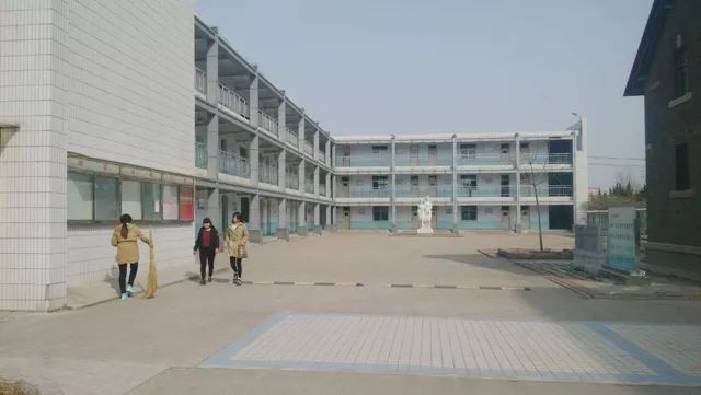 关键词：枣庄师范，百年老校，青春记忆