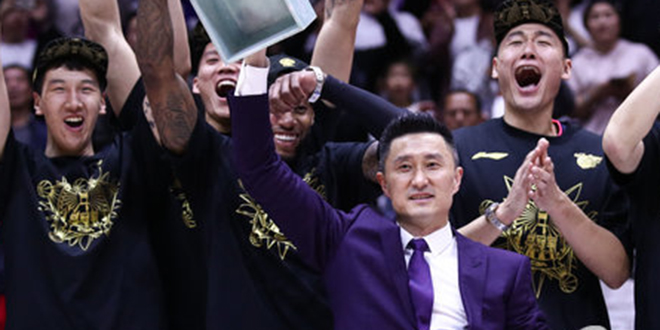 为什么nba球星没有喉结(杜锋：这几年头发白了很多，原本想学周星驰全漂白)