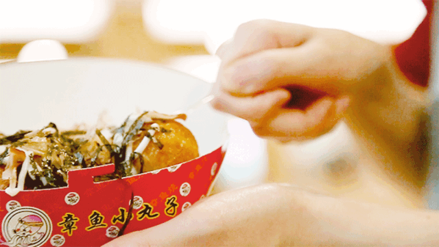 一年学费8W+的大学，吃什么？