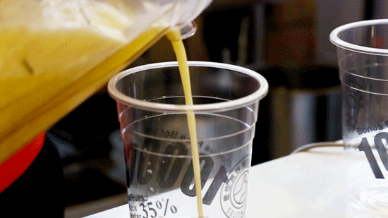 一年学费8W+的大学，吃什么？