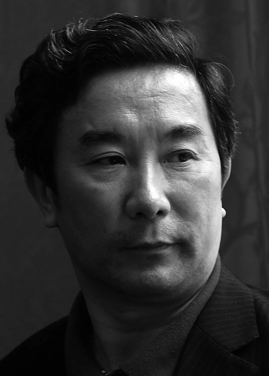 未选择的路原文（未选择的路全文解析及作者介绍）
