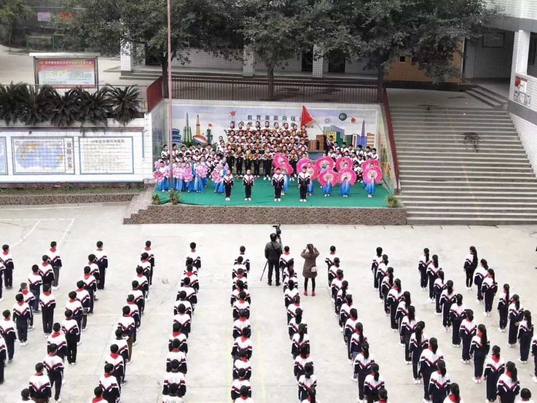 隆昌市渔箭小学篮球比赛多少名(甜城少先队︱风采展（第一期）)