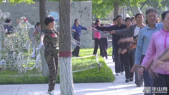 舞步不止 芳华自绽