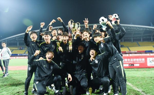 好好记住韩国队的这张照片，有能力的话会还给你的