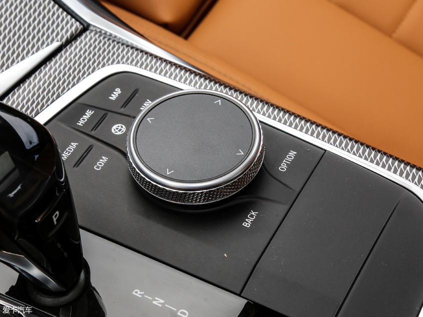 实拍全新宝马3系“真香”两个字已经不够用了