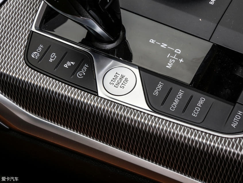 实拍全新宝马3系“真香”两个字已经不够用了