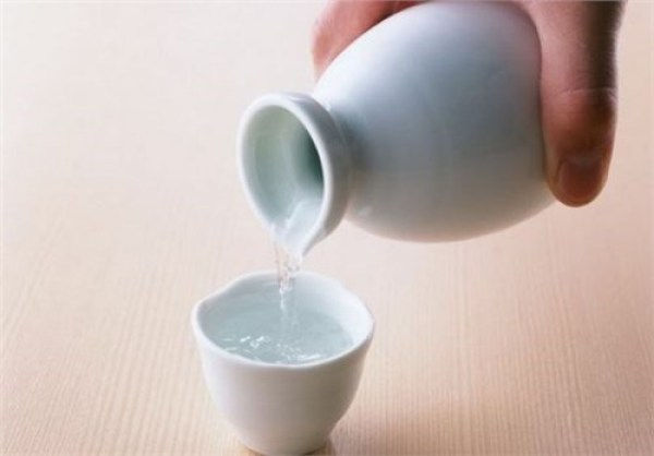 黄酒的功效与作用，黄酒怎么喝最健康养生