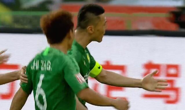 国安2-2富力(GIF：将功补过！于大宝头球破门，国安2-2富力)