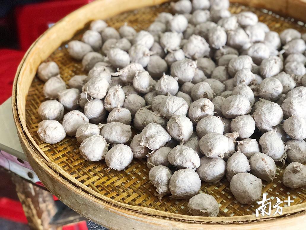 舌尖上的梅县 | 隆文镇鸭丸,每一颗都饱含"家乡味"