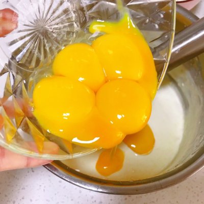 8寸芝士轻乳酪蛋糕-入口即化，手残党也能驾驭